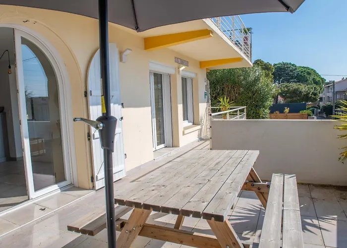 Maison Vue Les Grandes Terrasses 別荘 ルカート